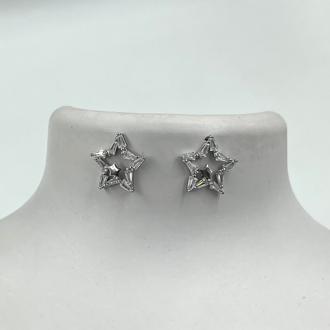 Diamond Star Stud Earrings 4