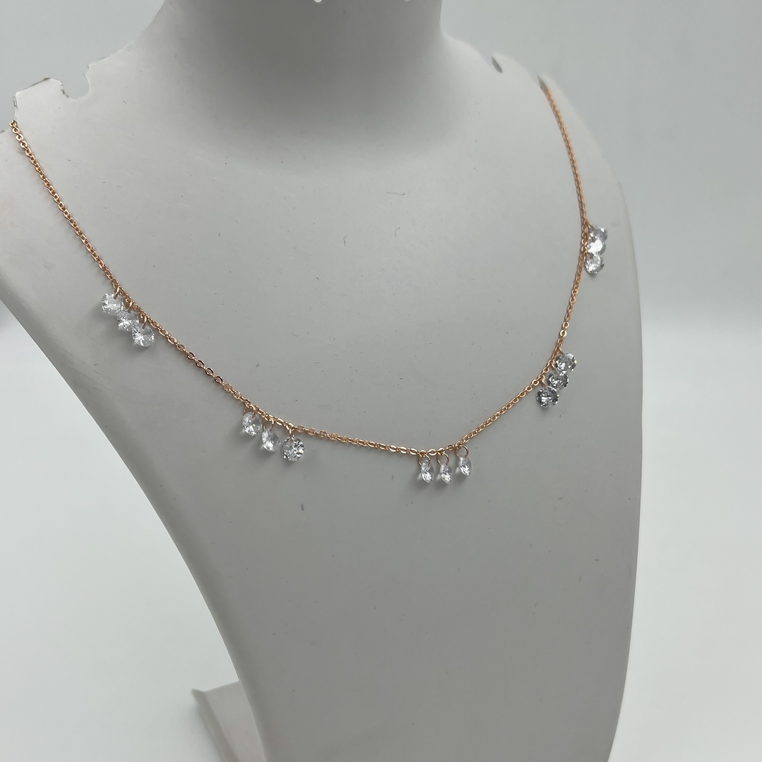 Silver Chic Rose Gold Necklace 2