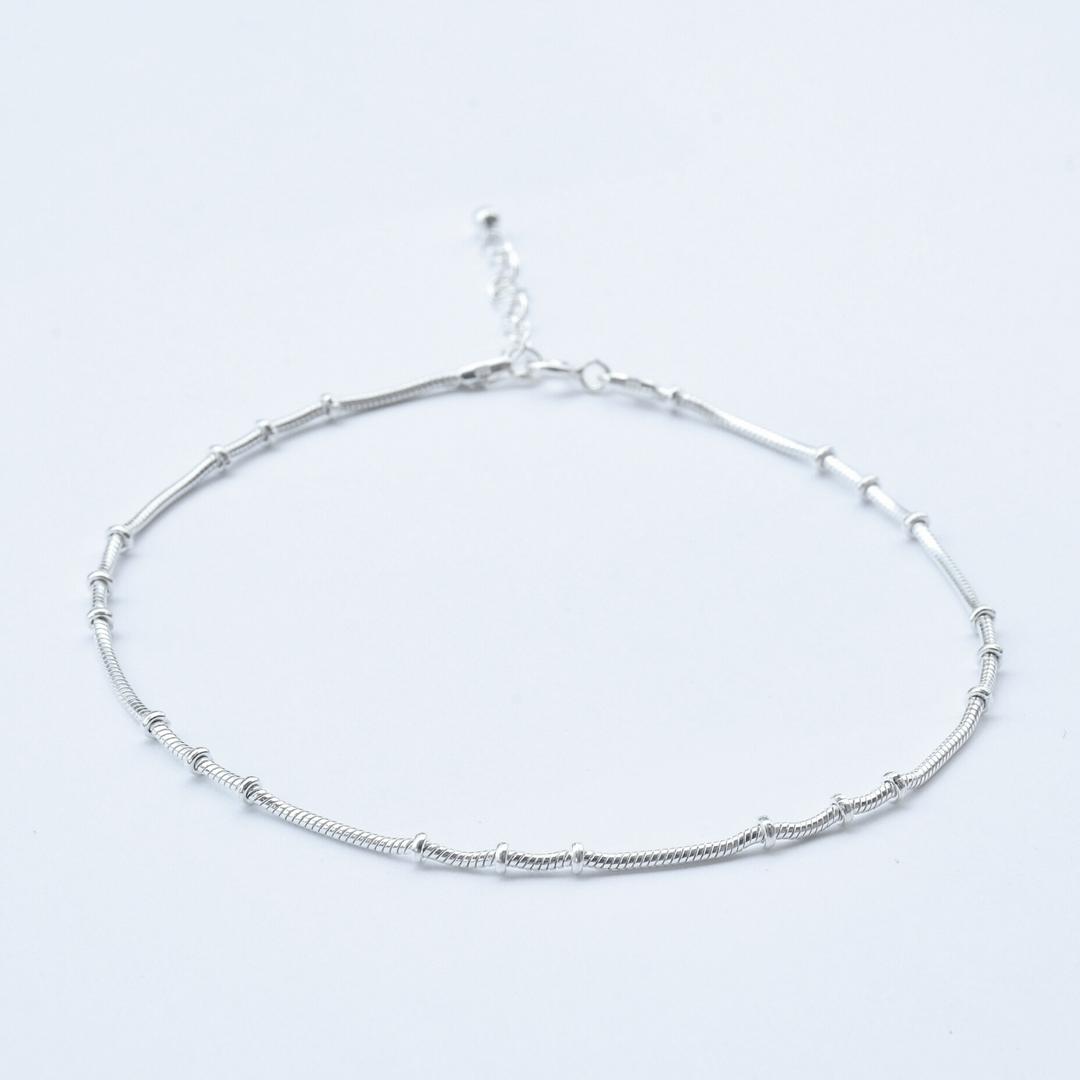 Minimal Adjustable Anklet For Women & Girls 3