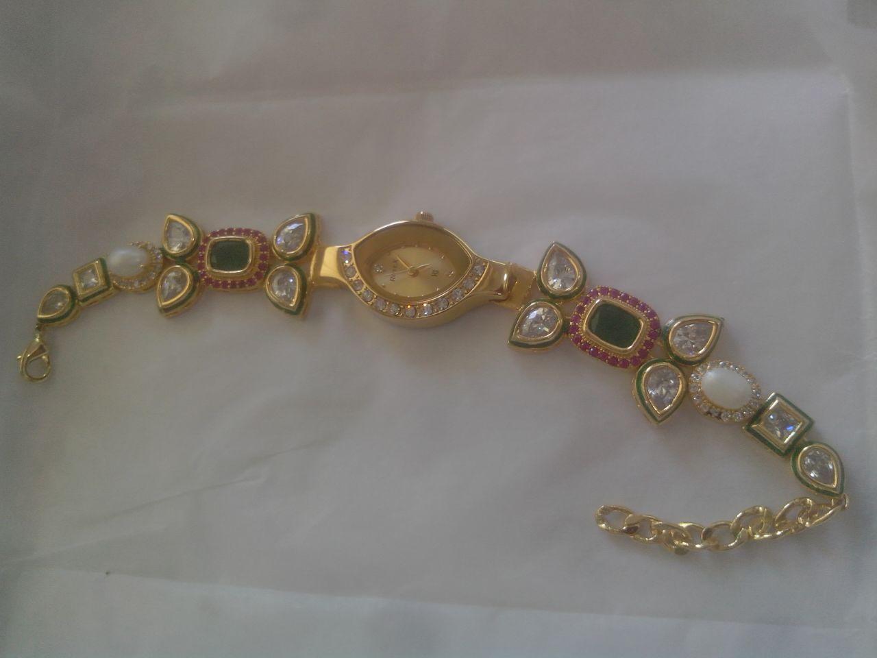 New and Latest Design of Rajasthani desi gold hand gents bracelet 