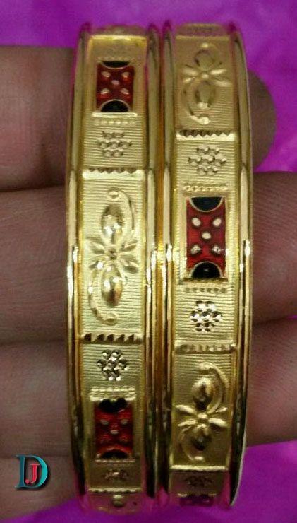 न्यू एंड लेटेस्ट डिजाईन राजस्थानी फैंसी गोल्ड बेन्गल्स/चूडिया 