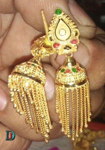 New and Latest Design of Rajasthani fancy gold kaan-jhoomariya 