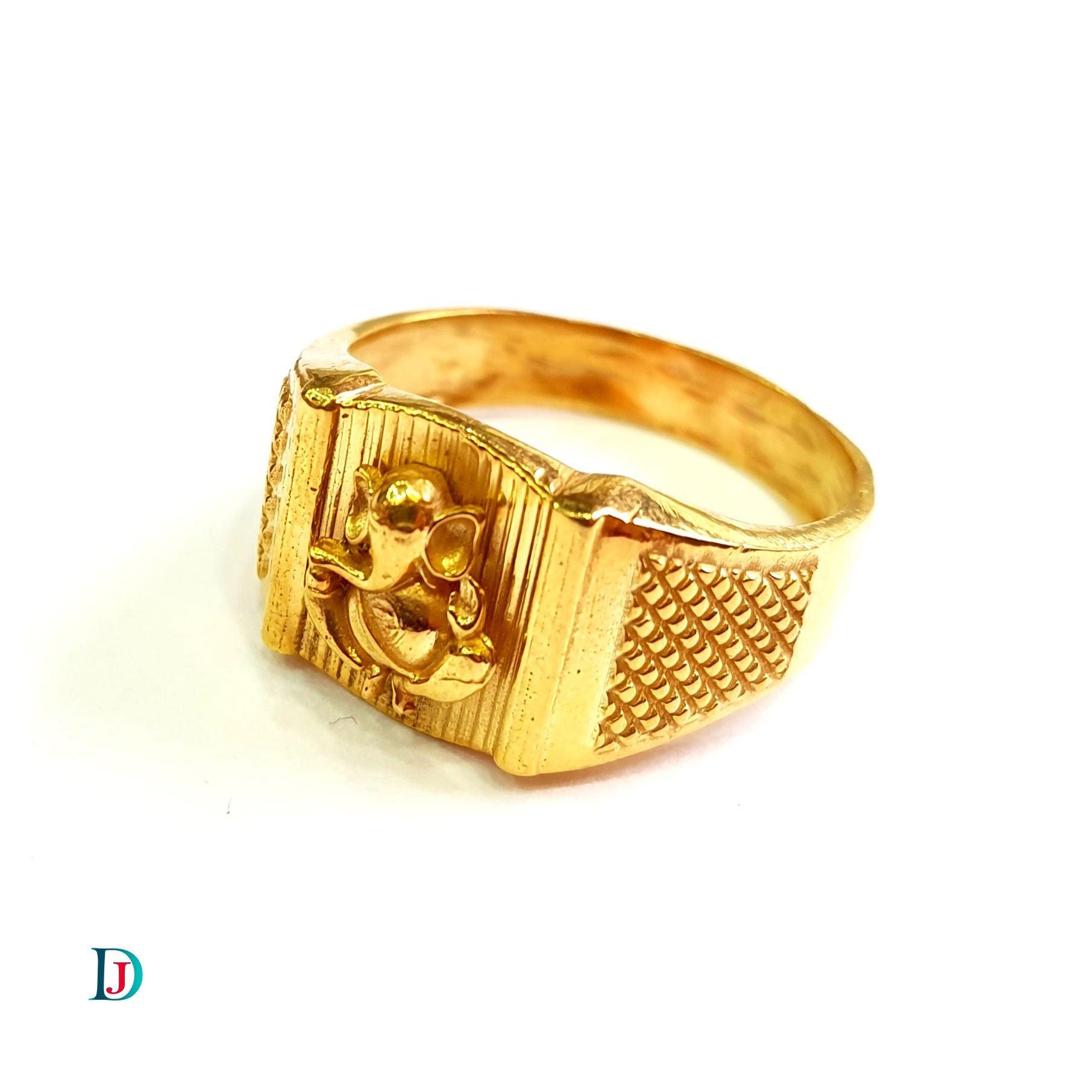 New and Latest Design of Desi Indian Rajasthani Gold Gents-Ring 