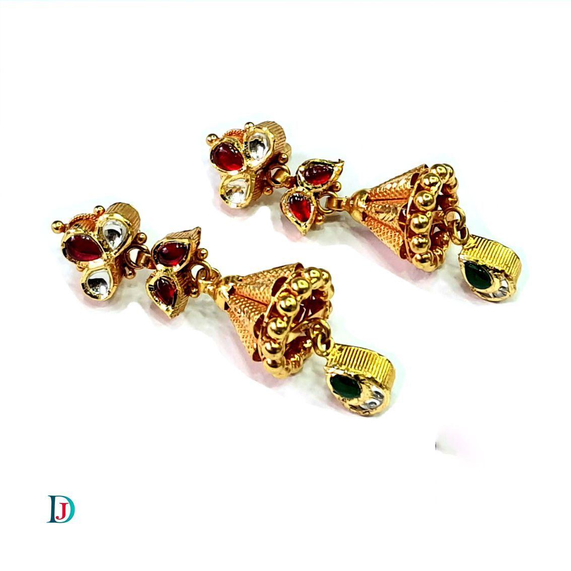 New and Latest Design of Desi Indian Rajasthani Gold Jhoomariya 