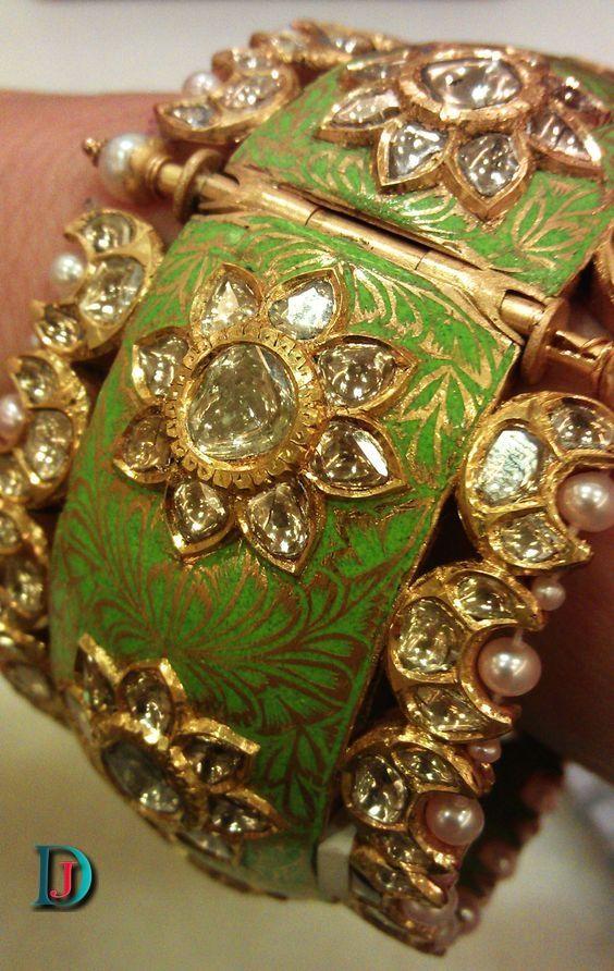 New and Latest Design of Rajasthani Desi gold kundan Bangles 