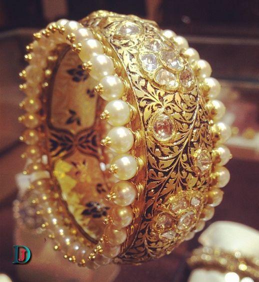 New and Latest Design of Rajasthani Desi gold kundan Bangles 