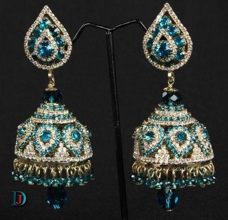 New and Latest Design of Rajasthani Desi gold kundan kaan-jhoomariya 