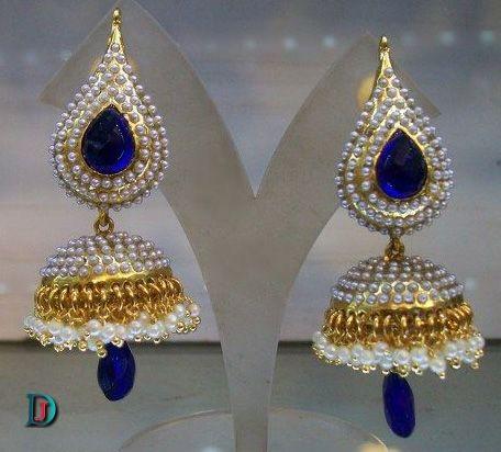 New and Latest Design of Rajasthani Desi gold kundan kaan-jhoomariya 