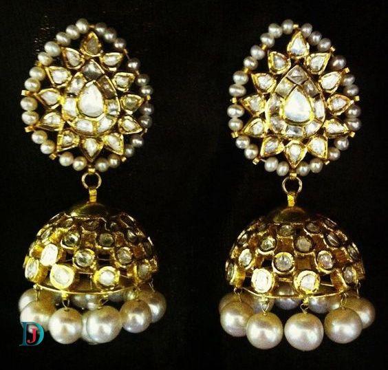 New and Latest Design of Rajasthani Desi gold kundan kaan-jhoomariya 