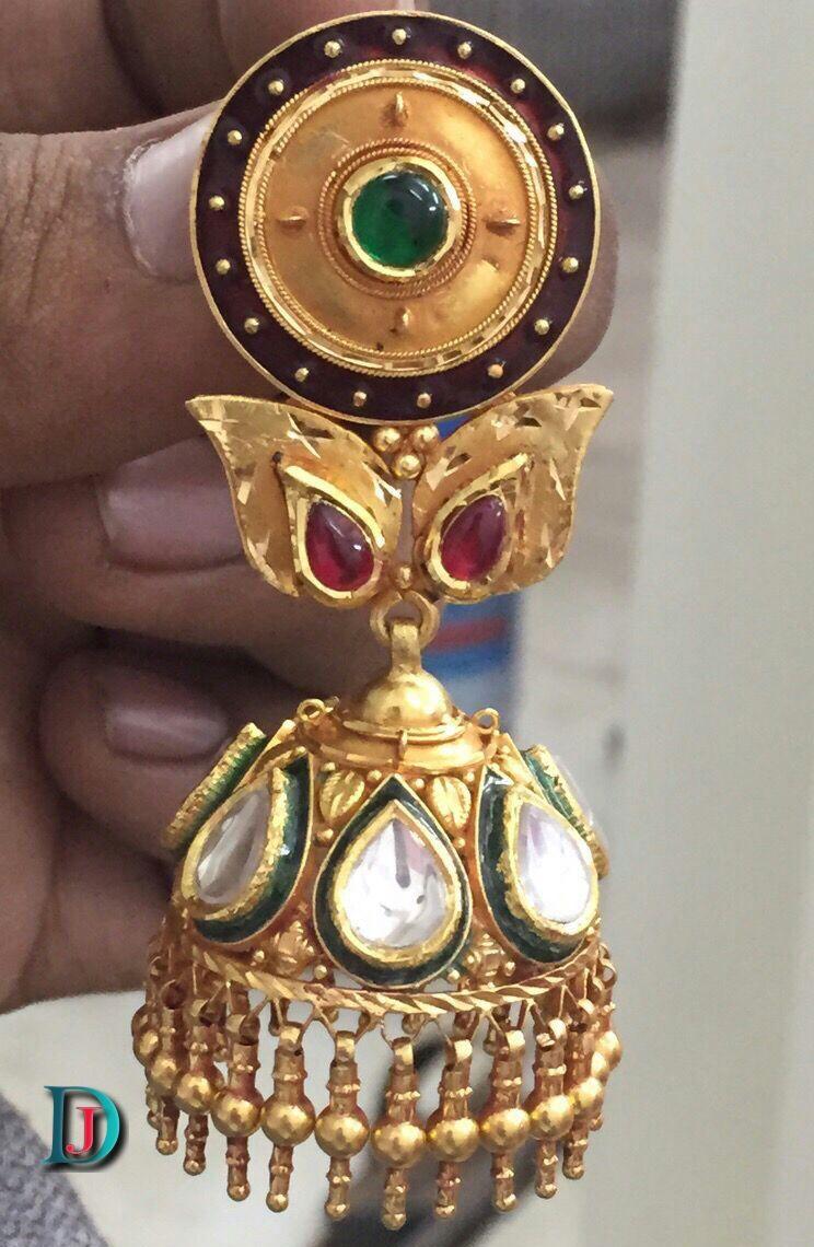 New and Latest Design of Rajasthani Desi gold kundan kaan-jhoomariya 