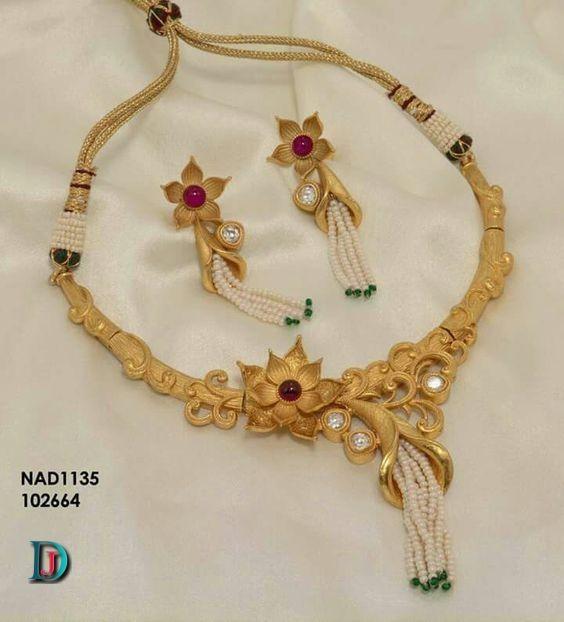 New and Latest Design of Rajasthani Desi gold kundan Necklace 