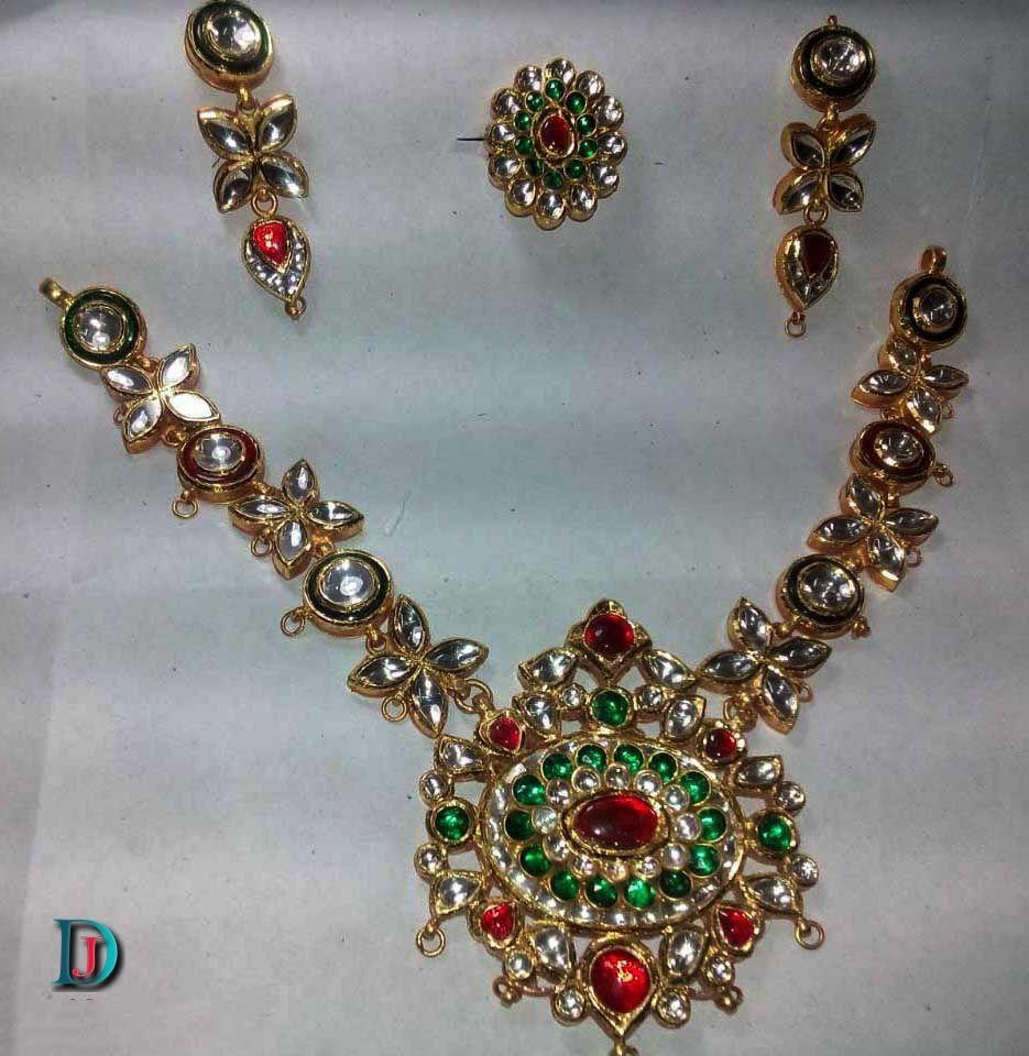 New and Latest Design of Rajasthani Desi gold kundan Necklace 