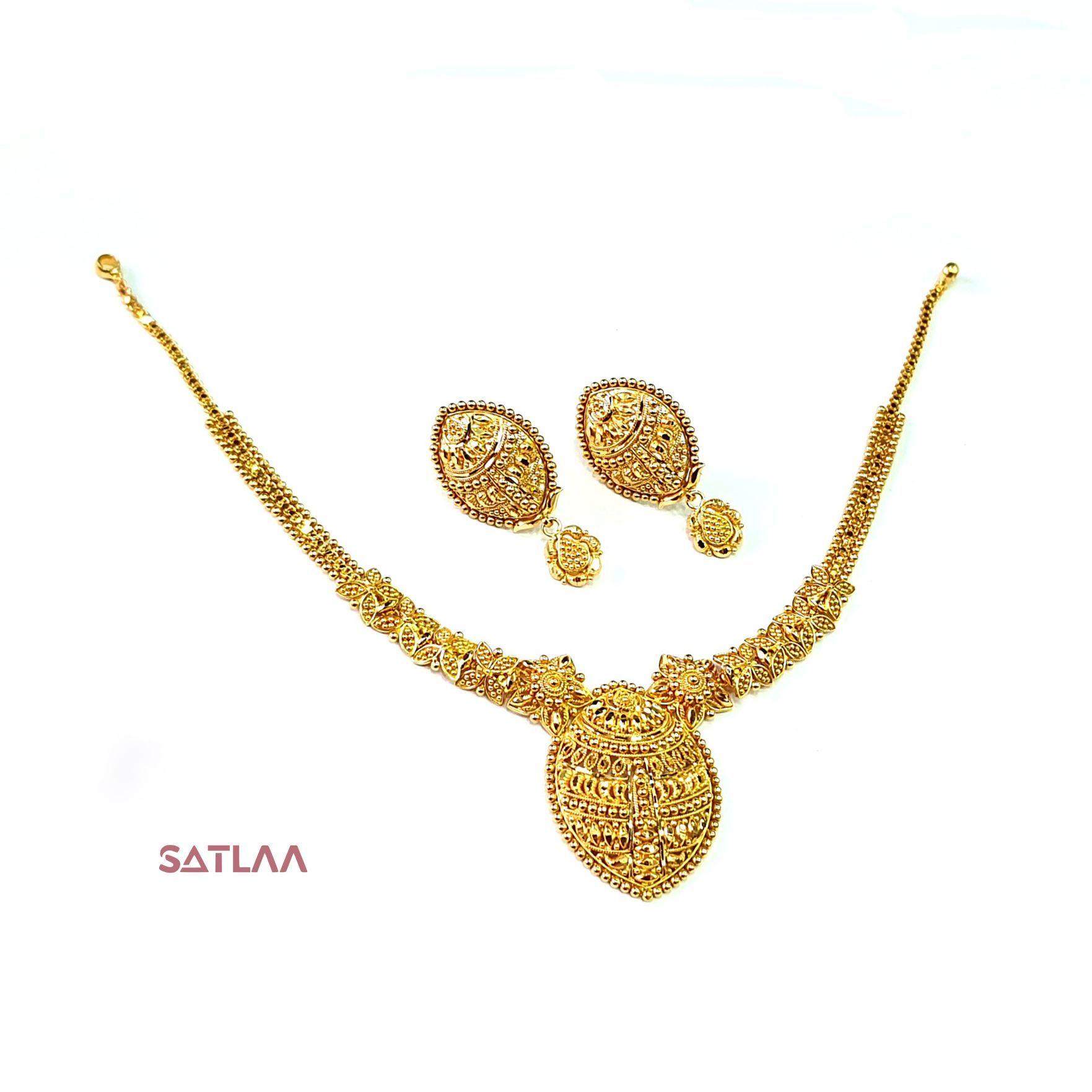 New and Latest Design of Satlaa Desi Indian Rajasthani Gold Necklace 