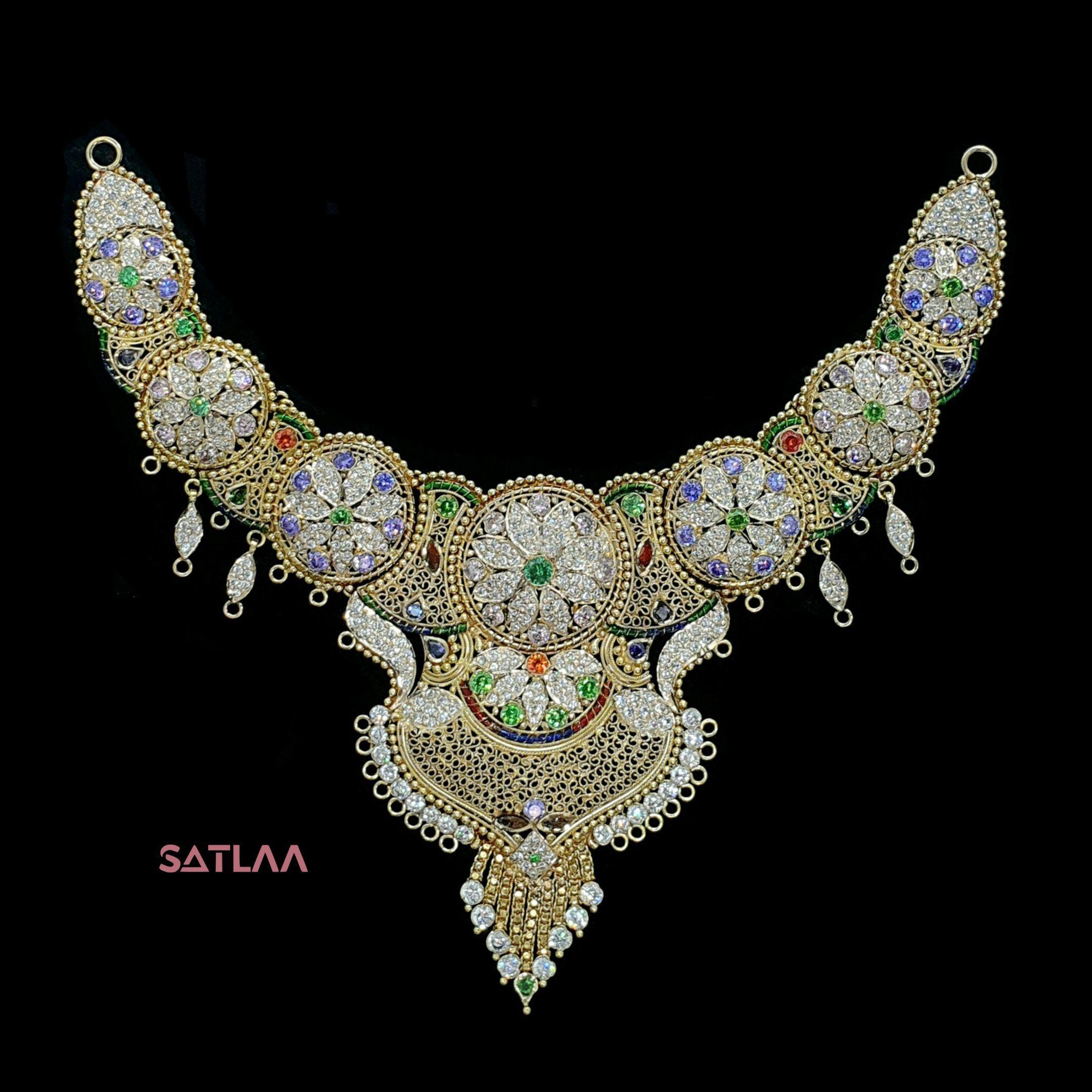 New and Latest Design of Satlaa Desi Indian Rajasthani Gold Necklace 