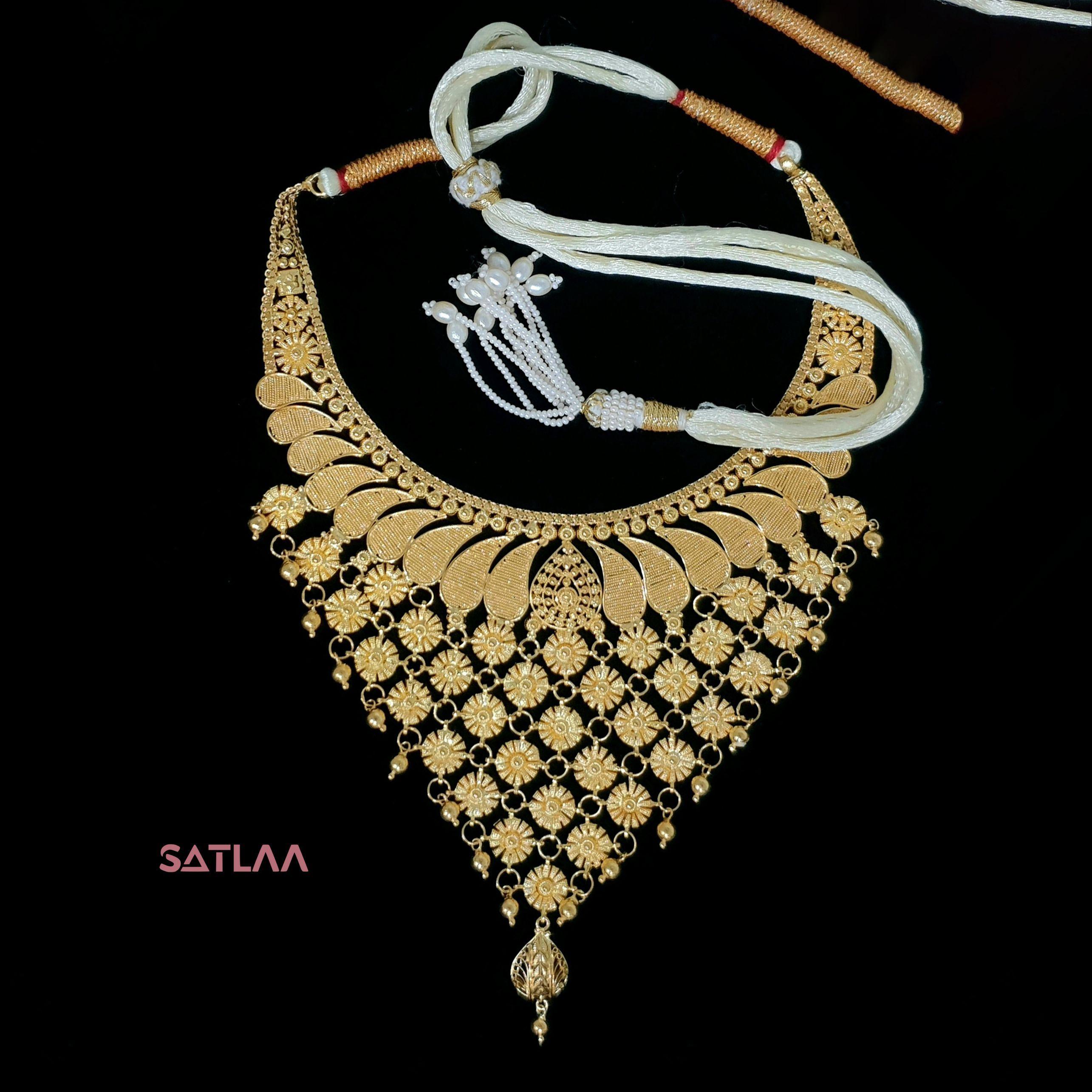 New and Latest Design of Satlaa Desi Indian Rajasthani Gold Necklace 