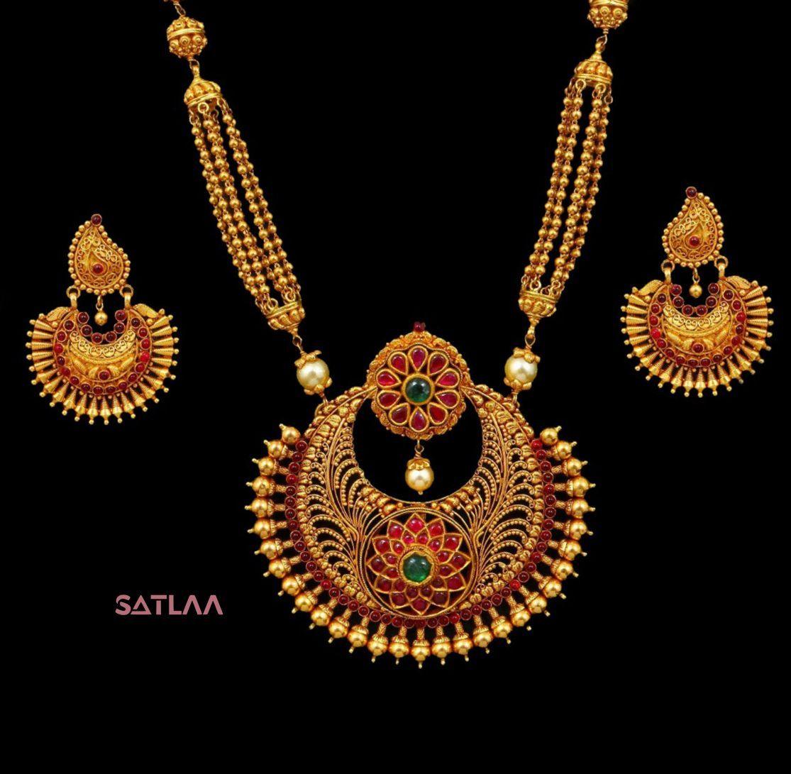 New and Latest Design of Satlaa Desi Indian Rajasthani Gold Necklace 