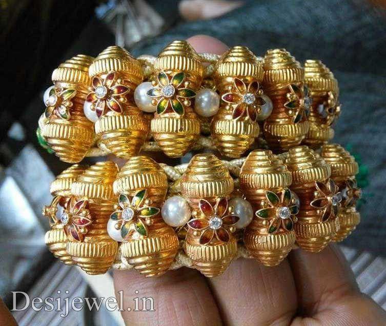 न्यू एंड लेटेस्ट डिजाईन राजस्थानी देसी गोल्ड हाथ-पुनछ 