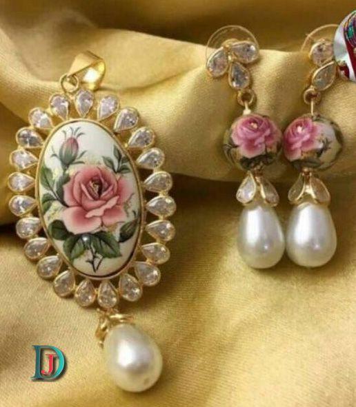 New and Latest Design of Rajasthani Desi gold Gala-Pendal 