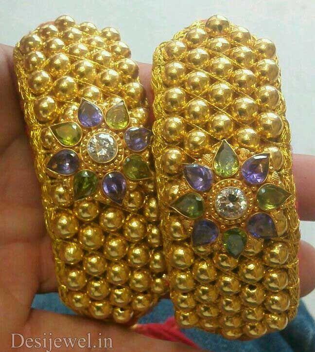 New and Latest Design of Rajasthani Desi gold Hath-Punach 
