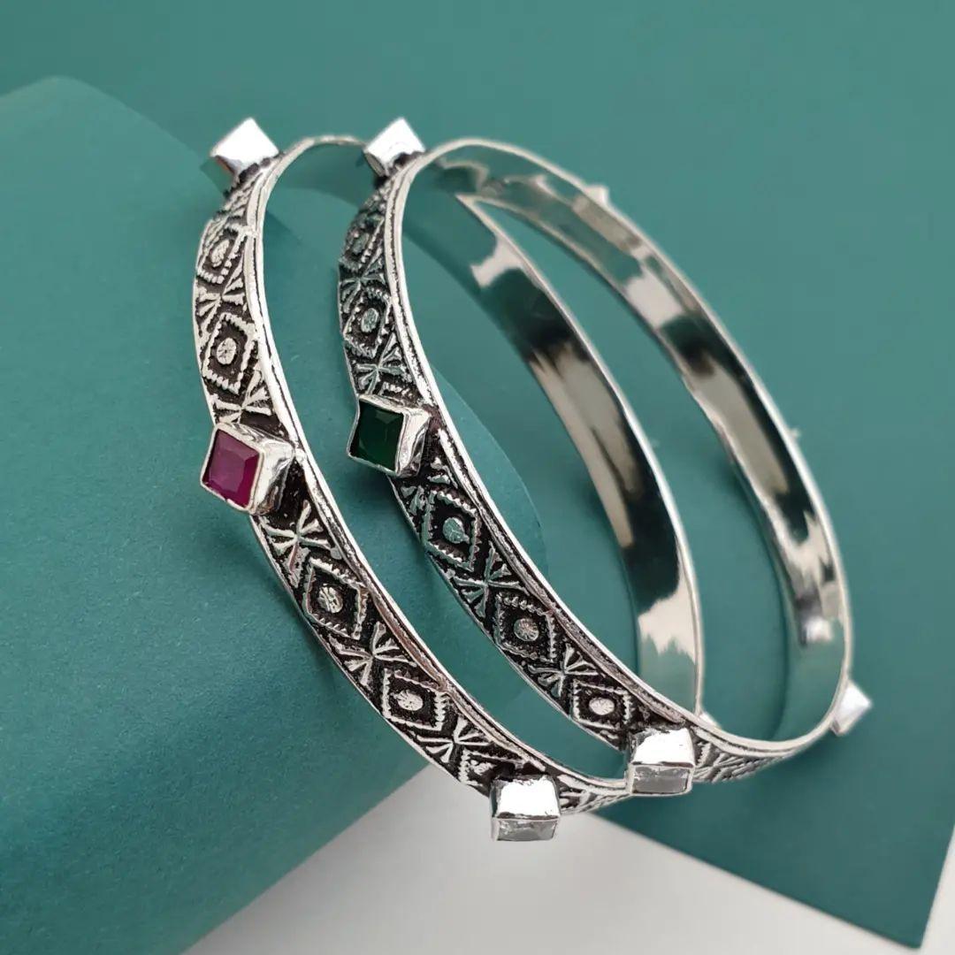 New and Latest Design of Desi Rajasthani Silver Bangles 