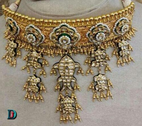 Rajasthani fancy gold Thusi/Thoosi